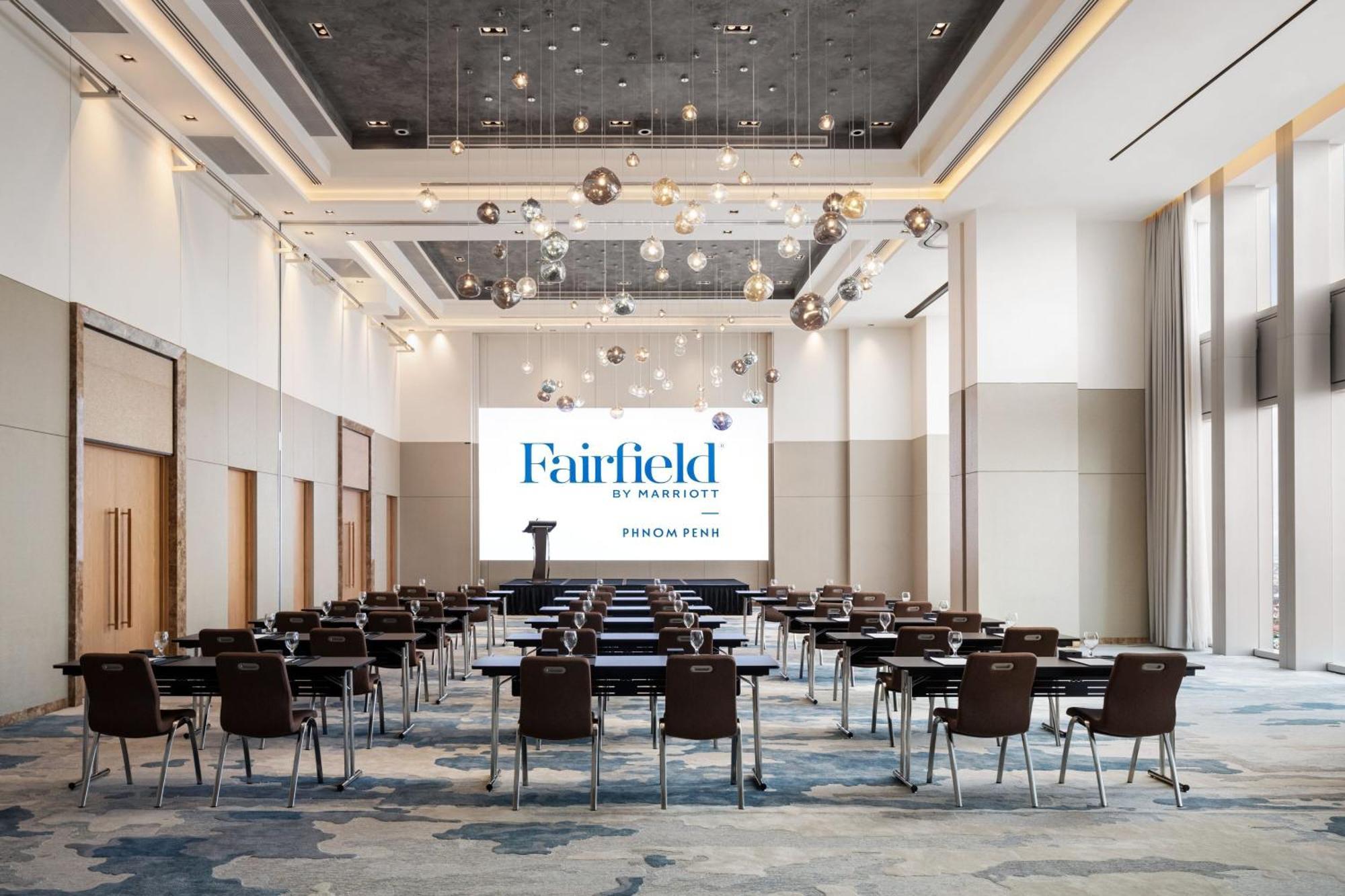 Hotel Fairfield By Marriott Phnom Penh Exterior foto